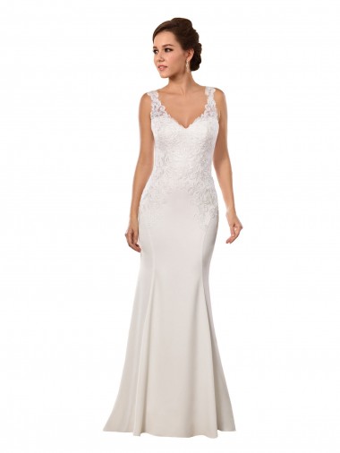 Sleeveless V-Neck Lace & Stretch Crepe Ivory Chapel Train Sexy Wedding Dress Bath