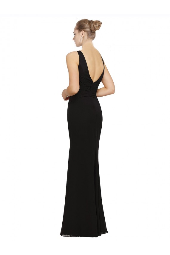 Sleeveless V-Neck Soft Chiffon Black Long Bridesmaid Gown Bath