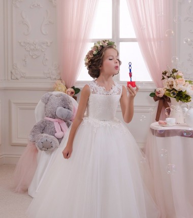 Sleeveless High Neck Tulle & Lace Ivory Long Little Flower Girl Dresses Bath